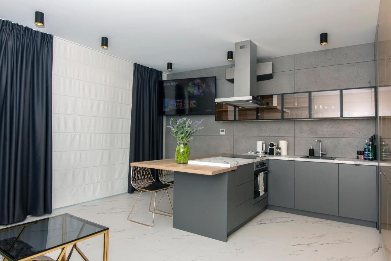 El Apartments - Aries Poznań Eksteriør billede
